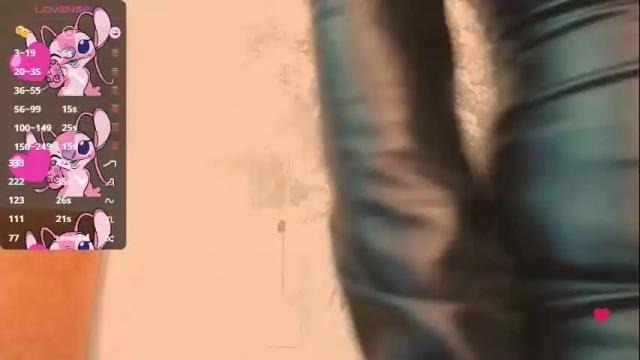 Image 2 of hiaru_cutie Stream on Chaturbate on 28 days ago
