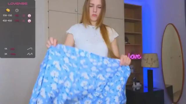 Image 12 of hichatur Stream on Chaturbate on 22 months ago