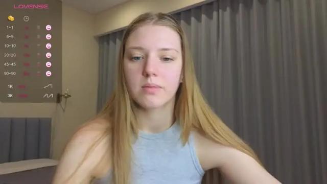 Image 12 of hichatur Stream on Chaturbate on 21 months ago
