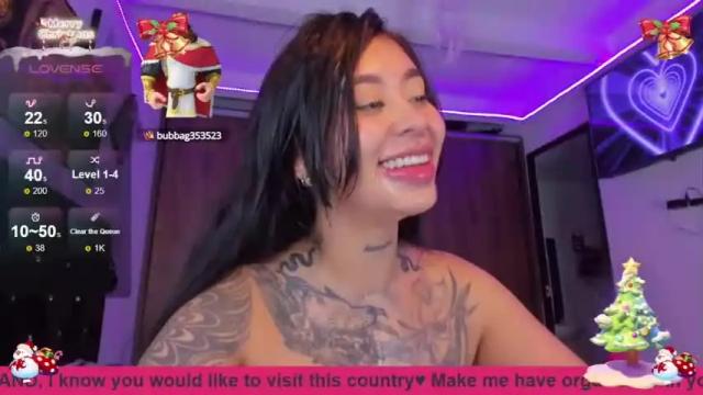 Image 12 of hilary_jones_22 Stream on Chaturbate on 17 months ago