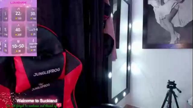 Image 2 of hilary_jones_22 Stream on Chaturbate on 1 month ago