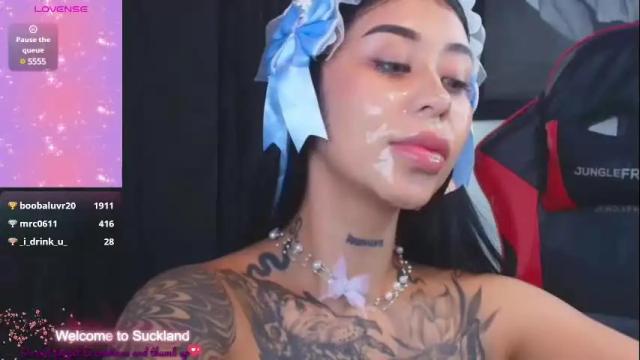 Image 8 of hilary_jones_22 Stream on Chaturbate on 3 days ago