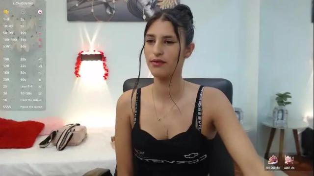 Thumbnail 2, hilaryclowerx's Stream at Chaturbate, 1 month ago