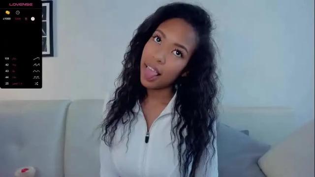 Image 6 of hildahathorne Stream on Chaturbate on 7 months ago