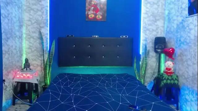 Image 2 of hillary15_xxx Stream on Chaturbate on 2 months ago
