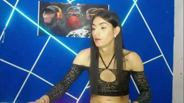 Image 2 of hillary15_xxx Stream on Chaturbate on 11 days ago