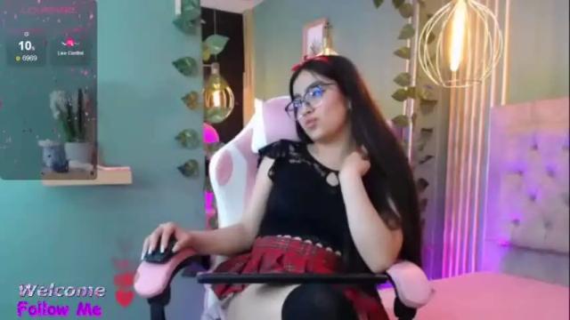 Image 4 of hillary_dallas Stream on Chaturbate on 19 months ago