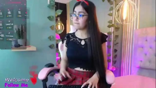 Image 8 of hillary_dallas Stream on Chaturbate on 19 months ago
