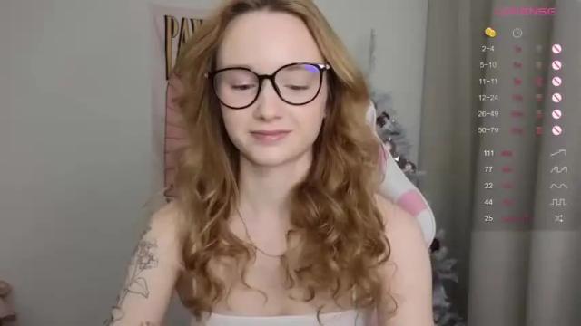 Image 4 of hillikitt Stream on Chaturbate on 22 months ago