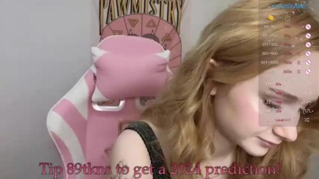 Image 7 of hillikitt Stream on Chaturbate on 22 months ago