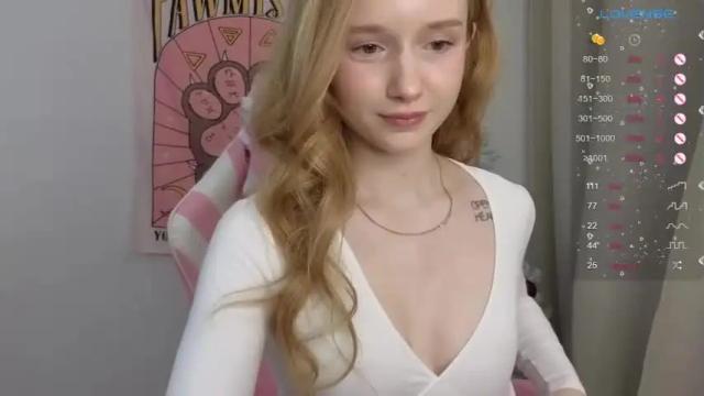 Image 3 of hillikitt Stream on Chaturbate on 22 months ago
