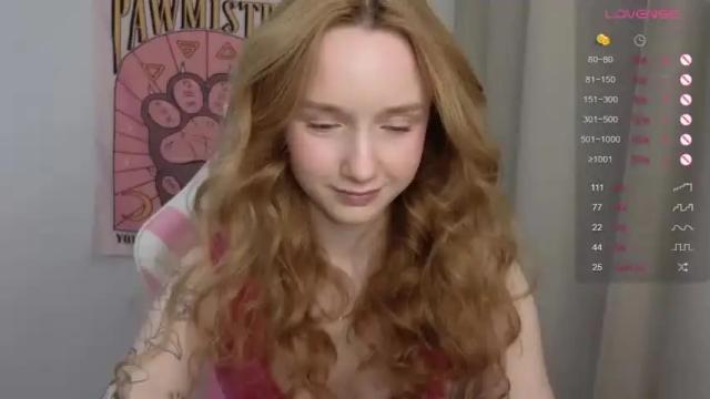 Image 10 of hillikitt Stream on Chaturbate on 21 months ago