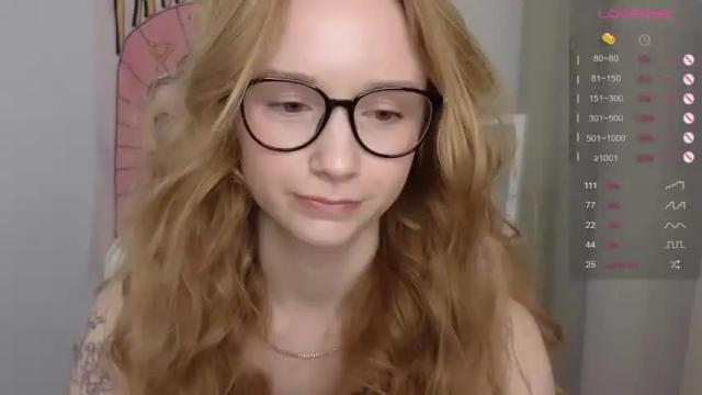 Image 11 of hillikitt Stream on Chaturbate on 21 months ago