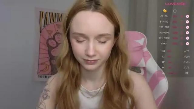 Image 3 of hillikitt Stream on Chaturbate on 21 months ago