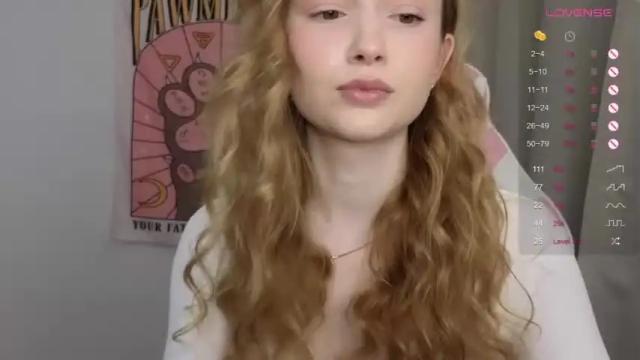 Image 6 of hillikitt Stream on Chaturbate on 21 months ago