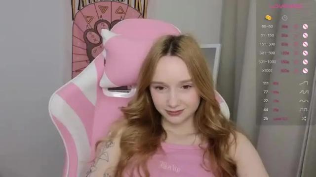 Image 8 of hillikitt Stream on Chaturbate on 20 months ago