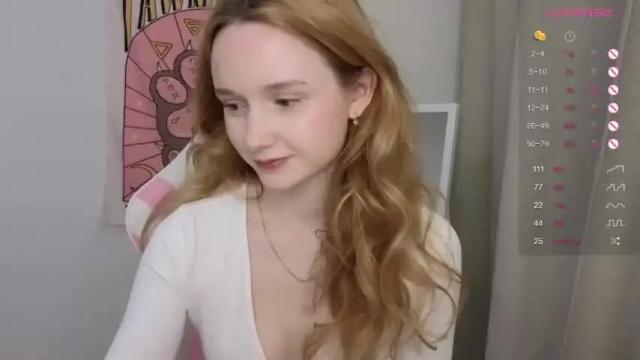 Image 6 of hillikitt Stream on Chaturbate on 20 months ago
