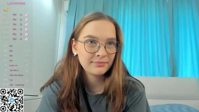 Image 2 of hilolahans Stream on Chaturbate on 13 months ago