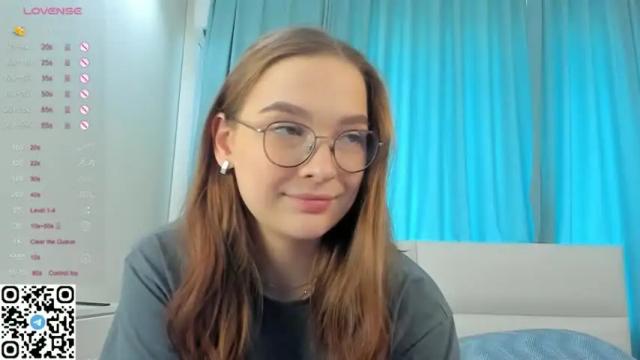 Image 4 of hilolahans Stream on Chaturbate on 13 months ago