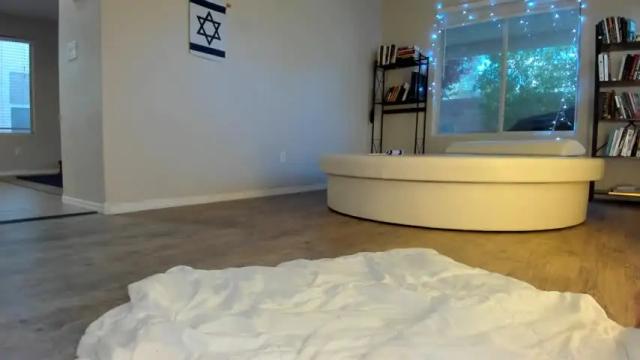 Image 12 of himexmarie Stream on Chaturbate on 14 months ago