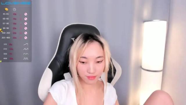 Image 12 of hina_ren Stream on Chaturbate on 20 months ago