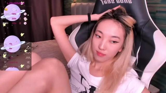 Image 7 of hina_ren Stream on Chaturbate on 20 months ago