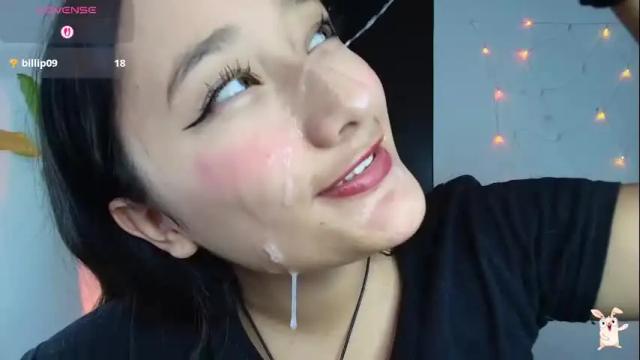 Image 2 of hinata_21_ Stream on Chaturbate on 10 days ago