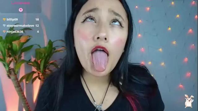 Image 4 of hinata_21_ Stream on Chaturbate on 10 days ago