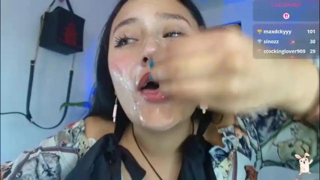 Image 2 of hinata_21_ Stream on Chaturbate on 2 months ago