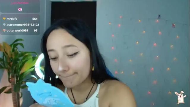 Image 11 of hinata_21_ Stream on Chaturbate on 1 month ago