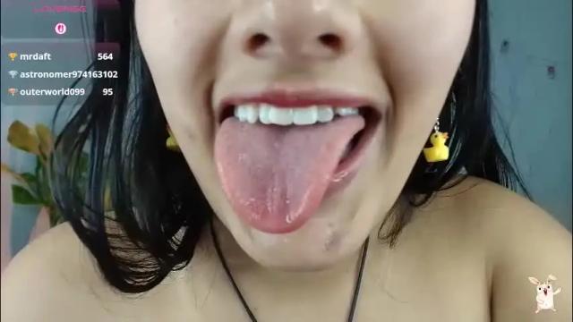 Image 7 of hinata_21_ Stream on Chaturbate on 1 month ago