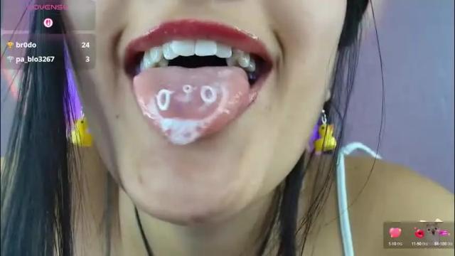 Image 3 of hinata_21_ Stream on Chaturbate on 25 days ago