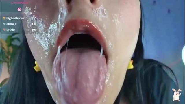Image 2 of hinata_21_ Stream on Chaturbate on 21 days ago
