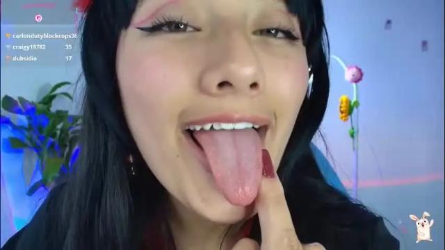 Image 11 of hinata_21_ Stream on Chaturbate on 17 days ago