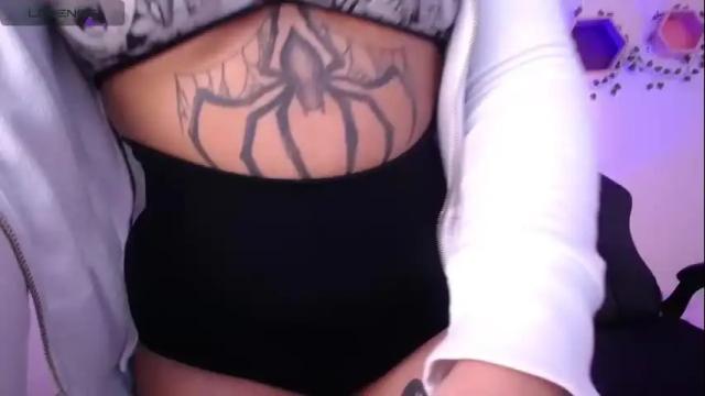 Image 2 of hinatamoon Stream on Chaturbate on 3 months ago