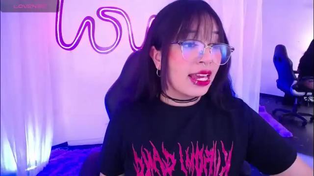 Image 2 of hinatamoon Stream on Chaturbate on 2 months ago