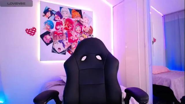 Image 2 of hinatamoon Stream on Chaturbate on 2 months ago