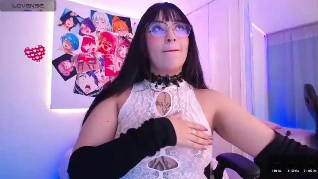 Image 2 of hinatamoon Stream on Chaturbate on 2 months ago