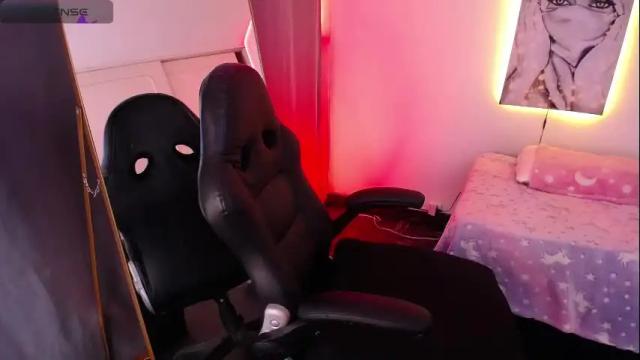 Image 6 of hinatamoon Stream on Chaturbate on 2 months ago