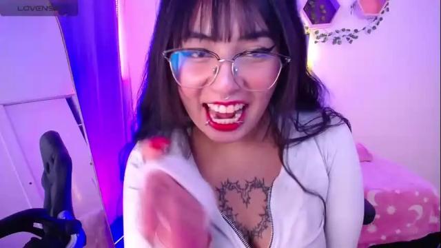 Image 6 of hinatamoon Stream on Chaturbate on 2 months ago