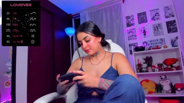 Image 6 of hinataweed01 Stream on Chaturbate on 15 months ago