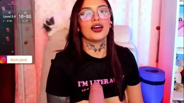 Image 8 of hinataweed01 Stream on Chaturbate on 1 month ago