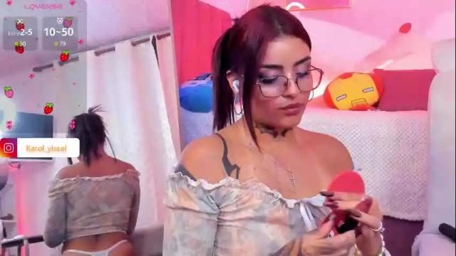 Image 11 of hinataweed01 Stream on Chaturbate on 1 day ago