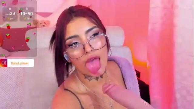 Image 6 of hinataweed01 Stream on Chaturbate on 1 day ago