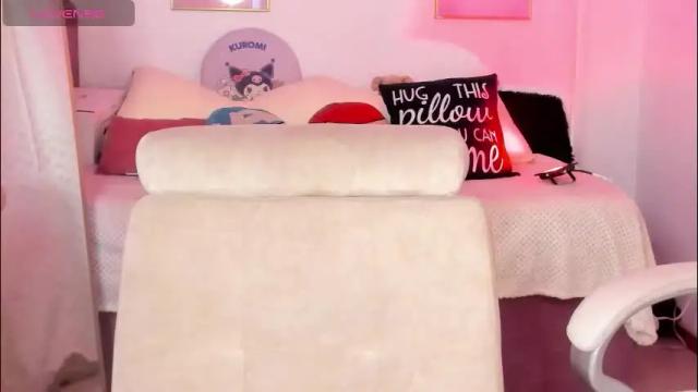 Image 3 of hinataweed01 Stream on Chaturbate on 3 months ago