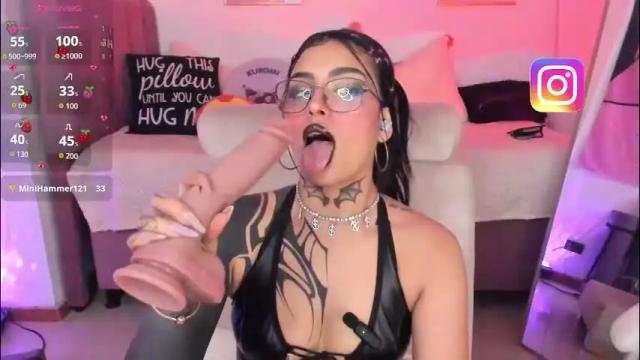 Image 2 of hinataweed01 Stream on Chaturbate on 1 month ago