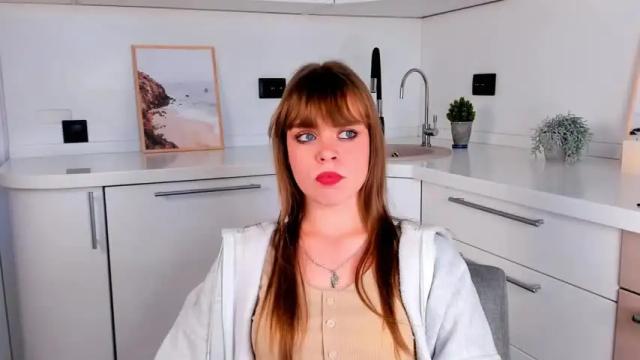 Image 12 of hinesarline Stream on Chaturbate on 20 months ago