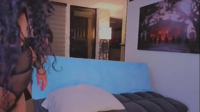 Image 2 of hipatiaandhephaestus Stream on Chaturbate on 27 days ago