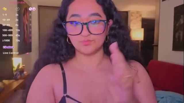 Image 2 of hipatiaandhephaestus Stream on Chaturbate on 11 days ago
