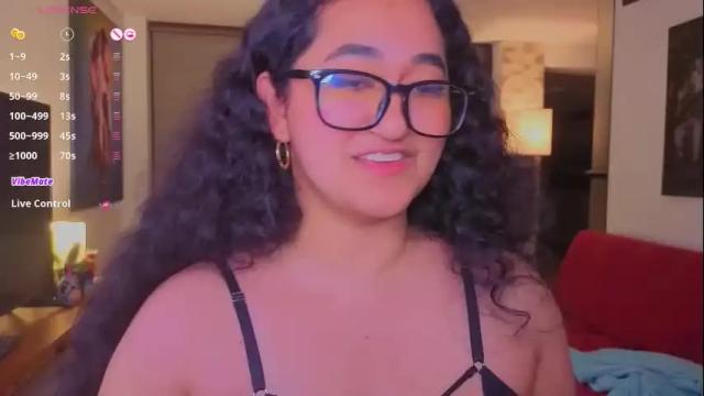 Image 8 of hipatiaandhephaestus Stream on Chaturbate on 11 days ago